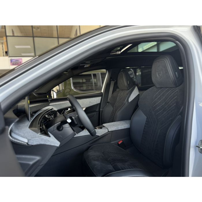 Peugeot 5008 2025 1.6 PureTech AT (180 к.с.) GT