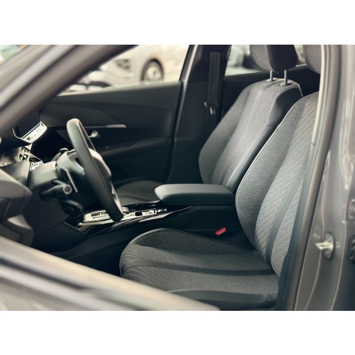 Peugeot 2008 1.2 Hybrid 6DCT (136 к.с.) Allure 2025
