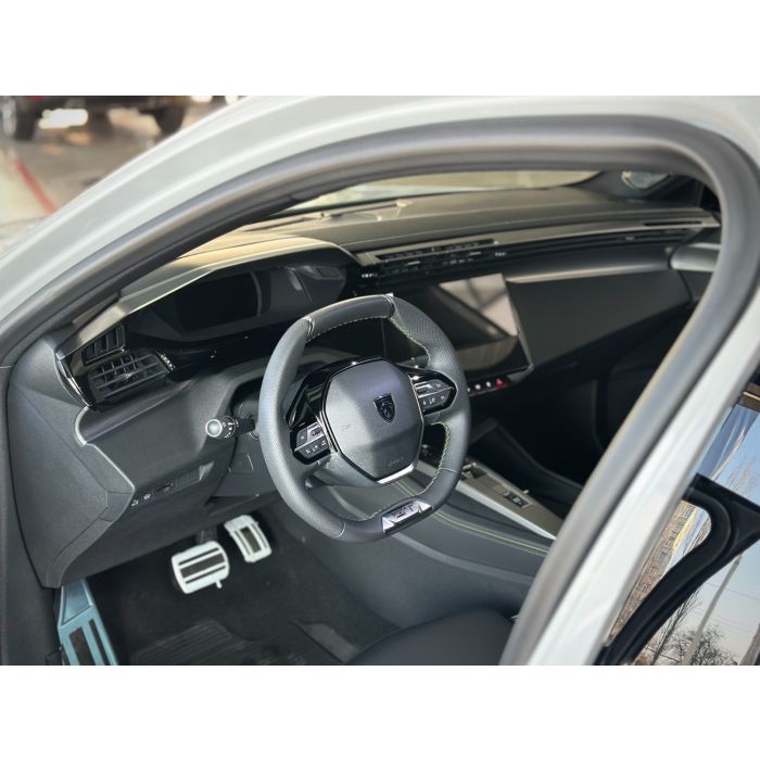 Peugeot 408 1.6 PureTech AT (215 к.с.) GT 2025