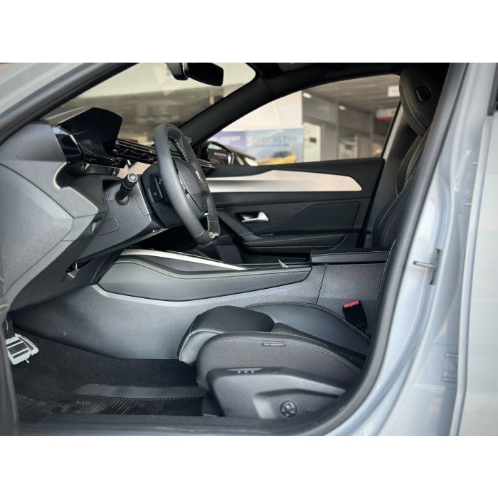 Peugeot 408 1.6 PureTech AT (215 к.с.) GT 2025